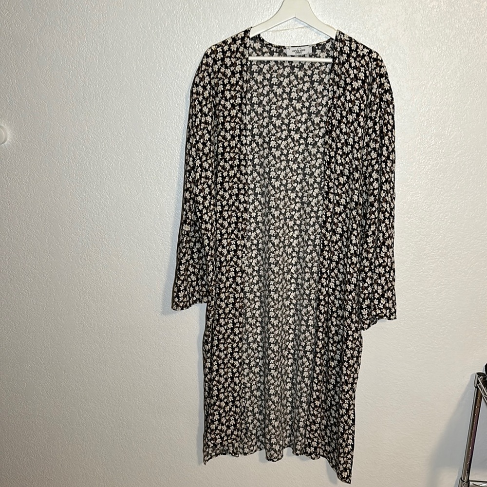 Carly Jean Ditzy Flory MIDI Length Kimino